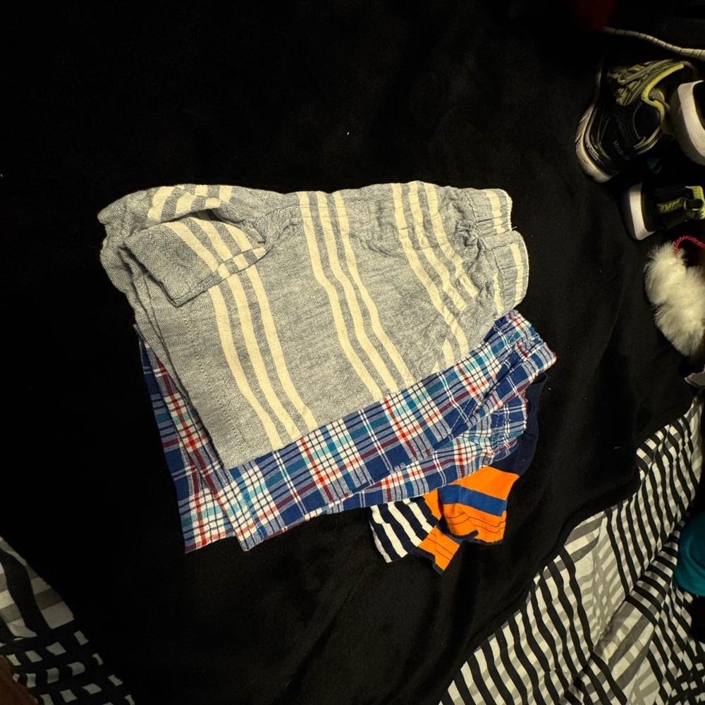 Boys Striped Bundle!  (2) Striped & Plaid Shirts + (1) Striped Polo. 24 Months. - Picture 4 of 8